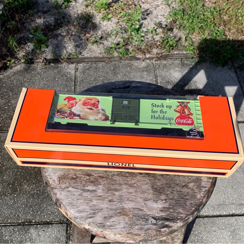 Lionel Coca-Cola Christmas Boxcar